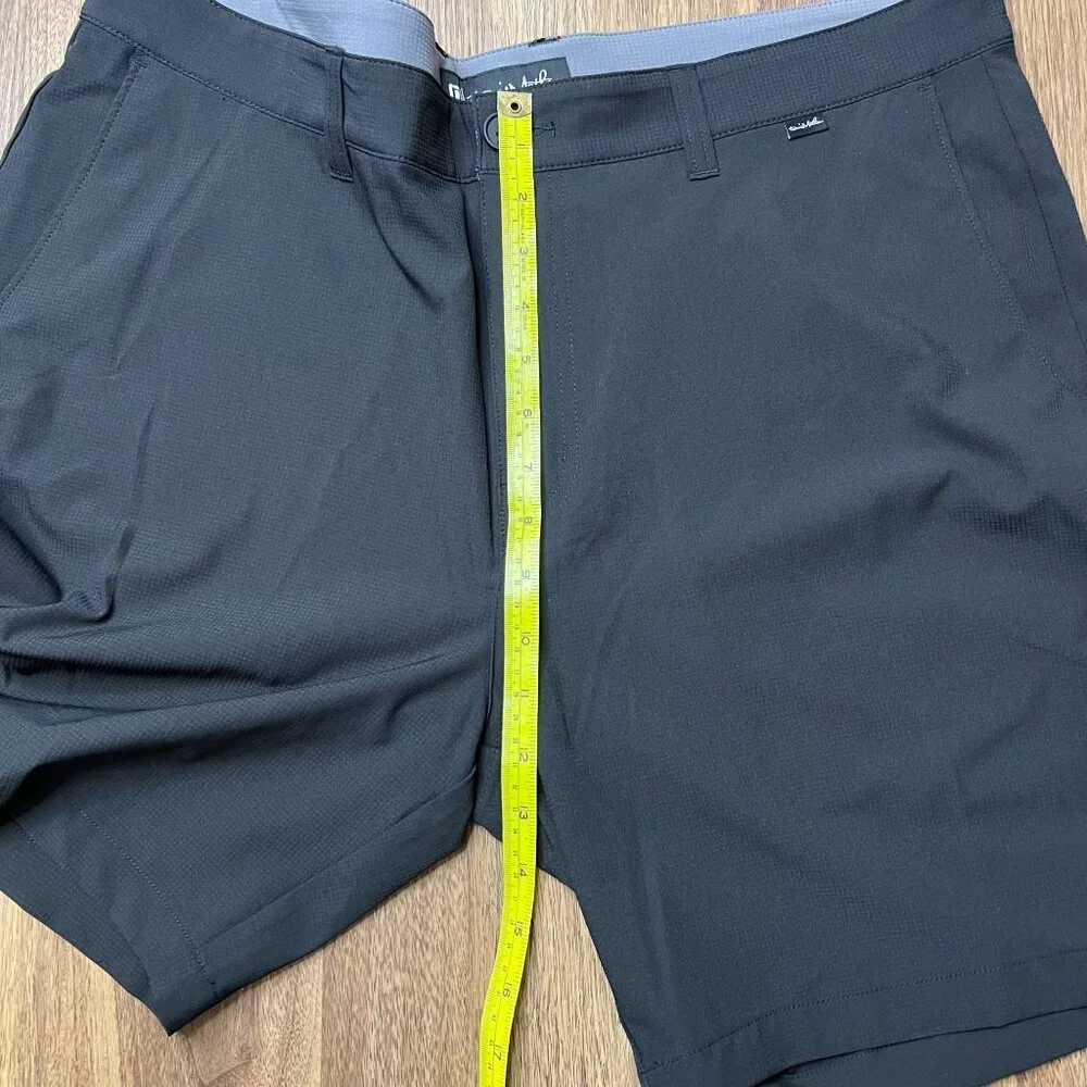 Travis Mathew Shorts Men 38 Black Starnes‎ Micro Chip Golf Performance Size 38